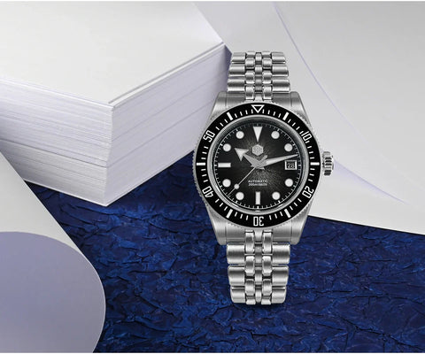 San Martin – 44MM Luxury Diver