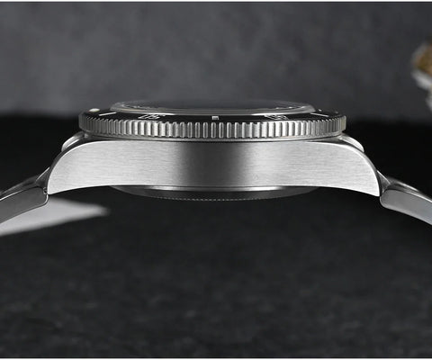 San Martin SN0138GW – 37MM Diver