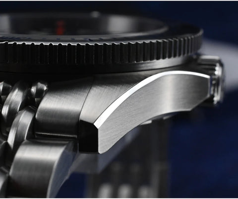 San Martin SN0044 – 38.8MM Sport Diver