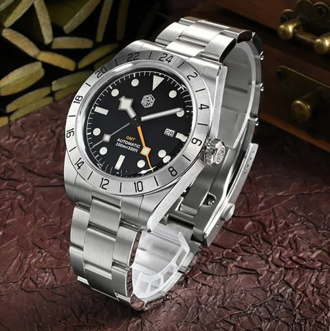 San Martin – 39MM GMT Diver