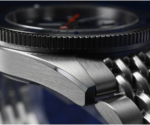 San Martin SN0044 – 38.8MM Sport Diver