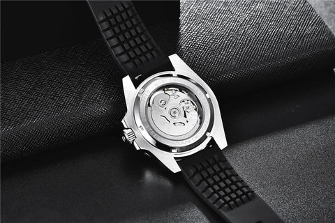 Pagani Design 2024 – Men’s Diver