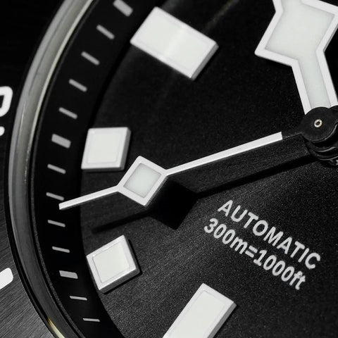 San Martin SN0121TW – Titanium Diver 300M