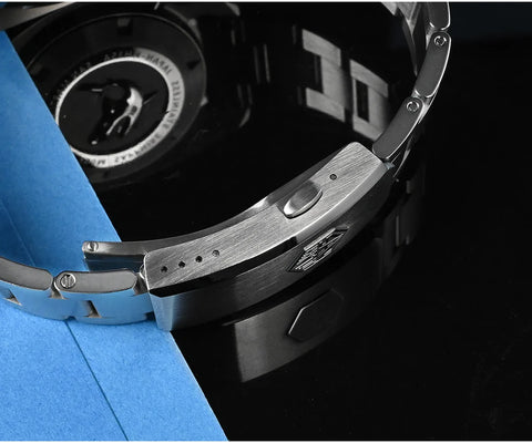 San Martin 6105 – Diver Men’s Watch